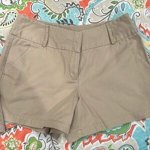 2 pr women’s khaki shorts. New York & Co. Loft brands.